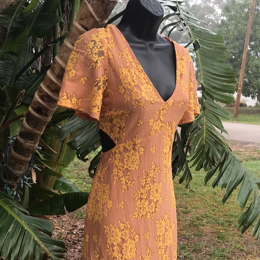 Flying tomato floral lace cut out dress
